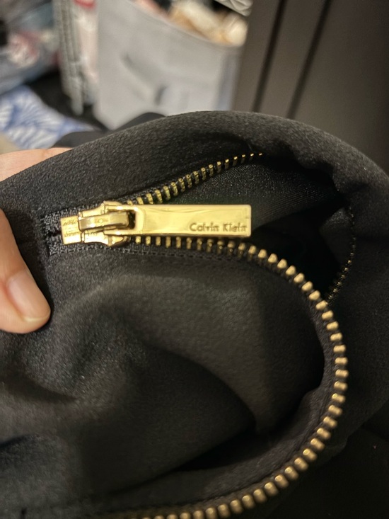 Calvin Klein Black Sheath Dress Sz 2 Knee Length Office Minimalist 90s cbk Women - Picture 3 of 16